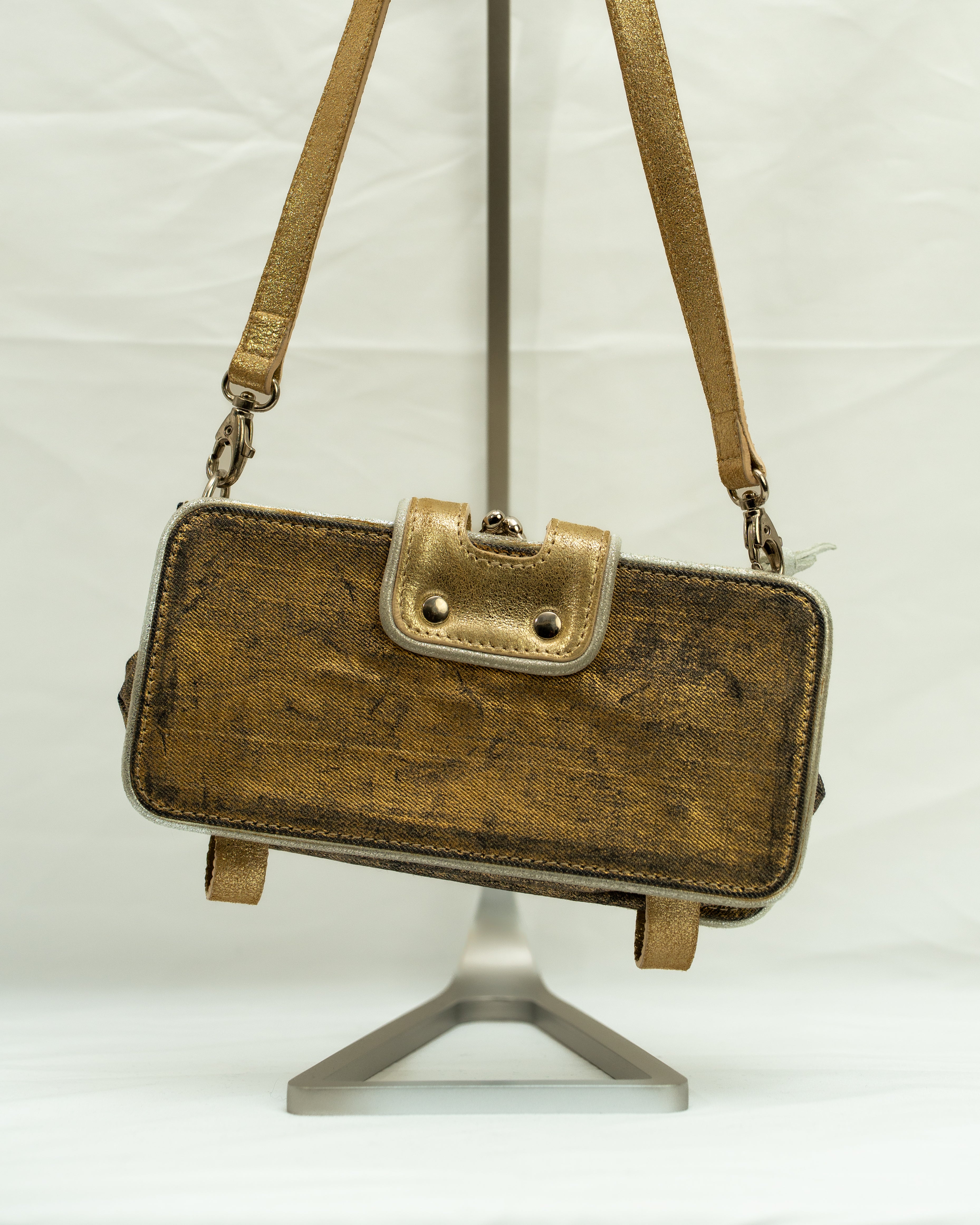 Y2K Dolce & Gabbana "Mini Pocket" or Baguette bag
