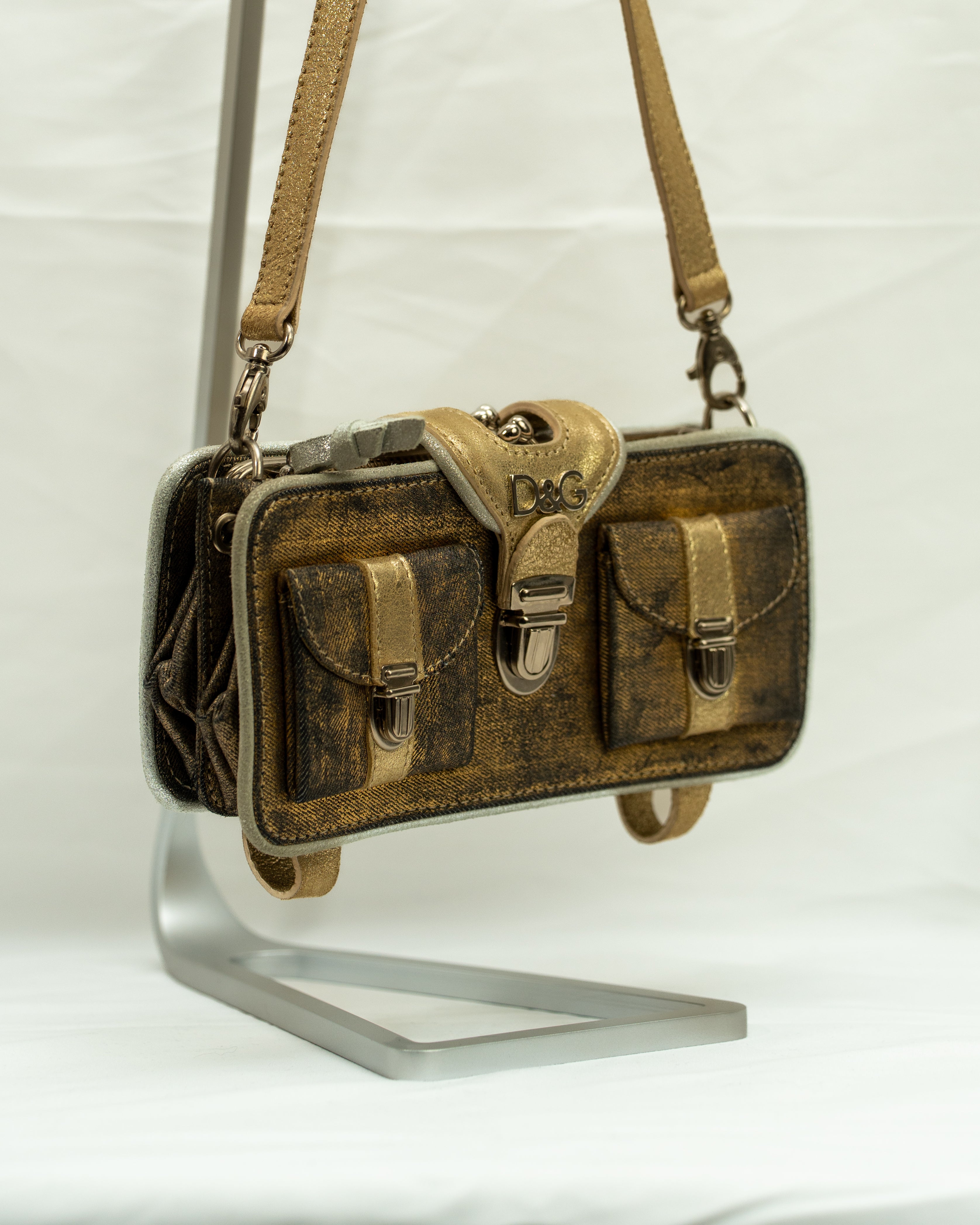 Y2K Dolce & Gabbana "Mini Pocket" or Baguette bag